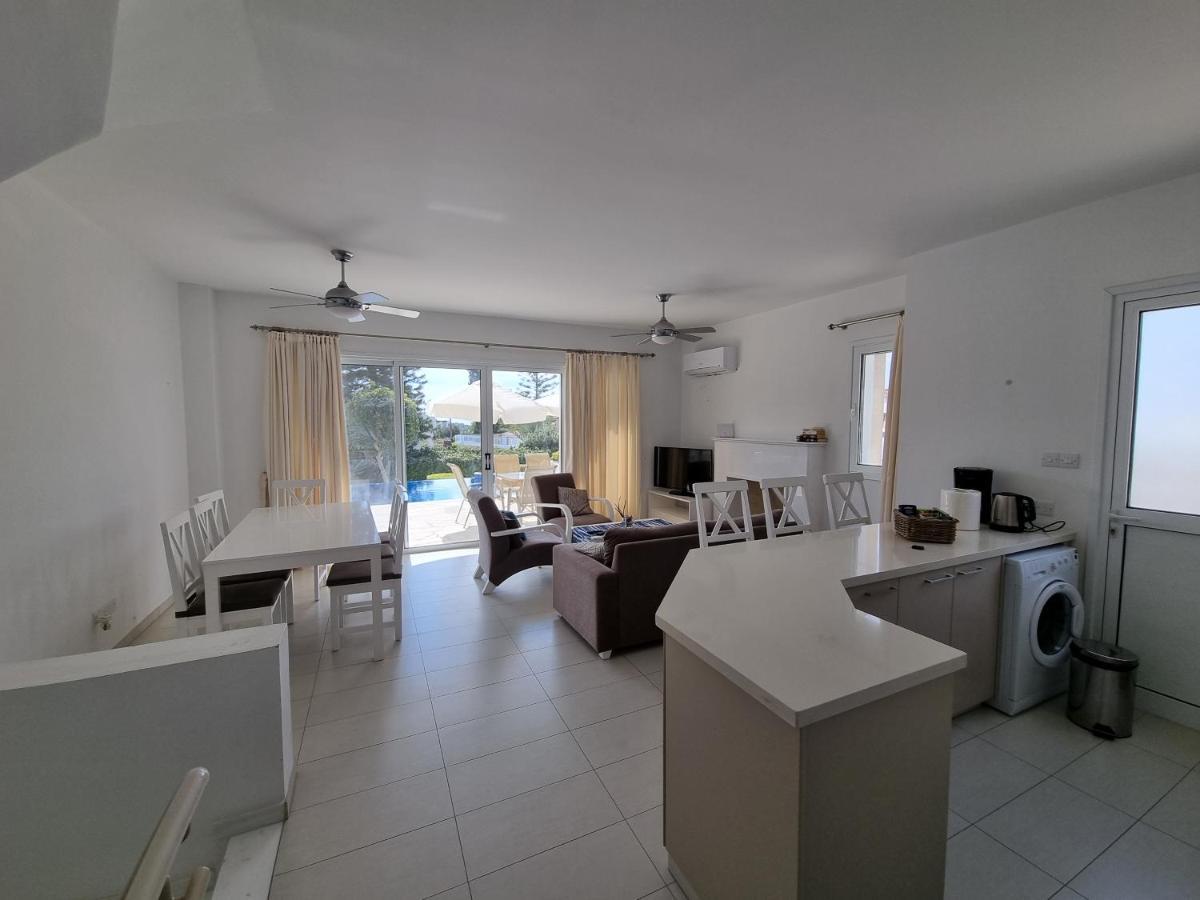 Coral Blue Bay Villa คอรัลเบย์ ภายนอก รูปภาพ