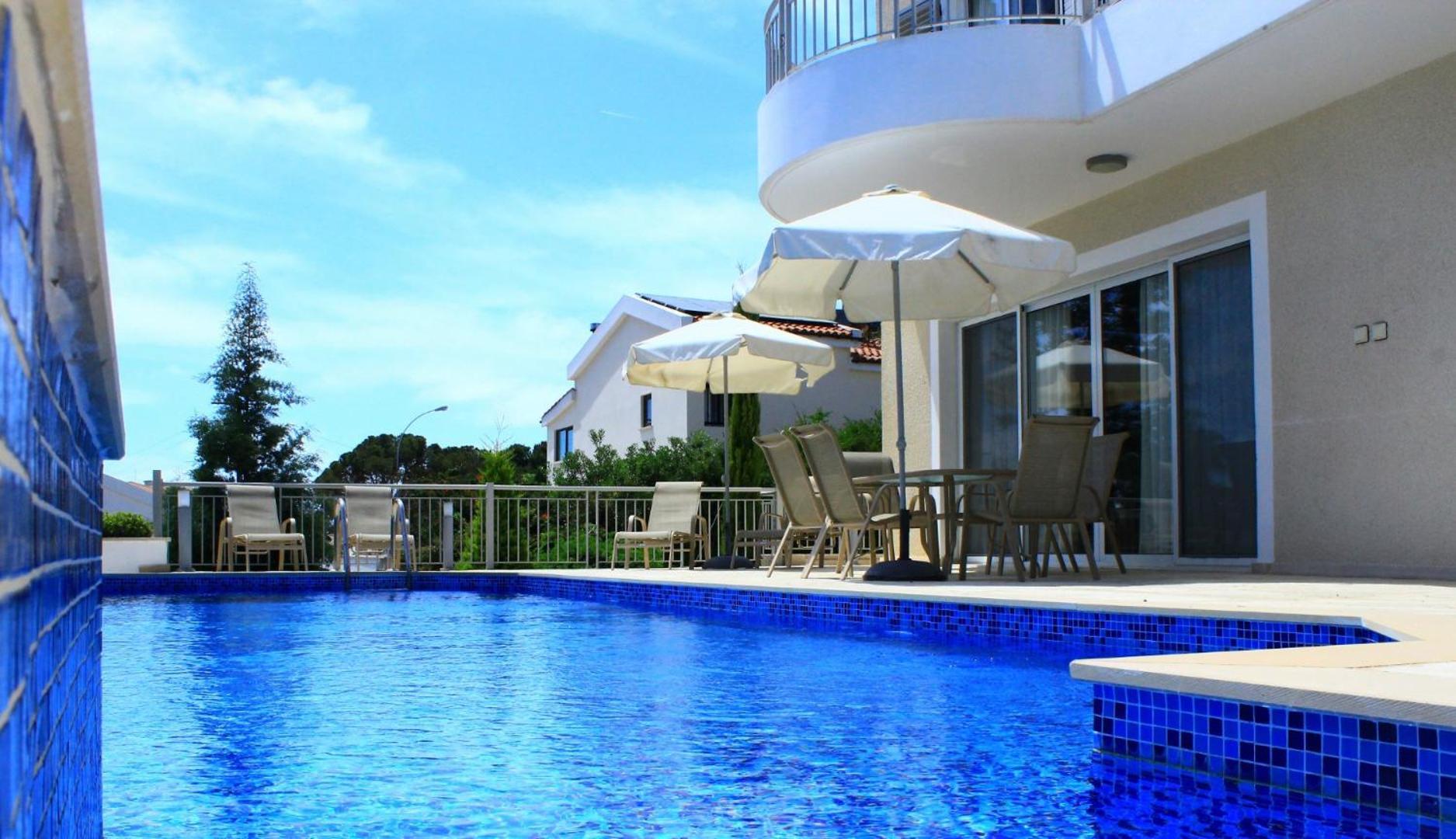 Coral Blue Bay Villa คอรัลเบย์ ภายนอก รูปภาพ